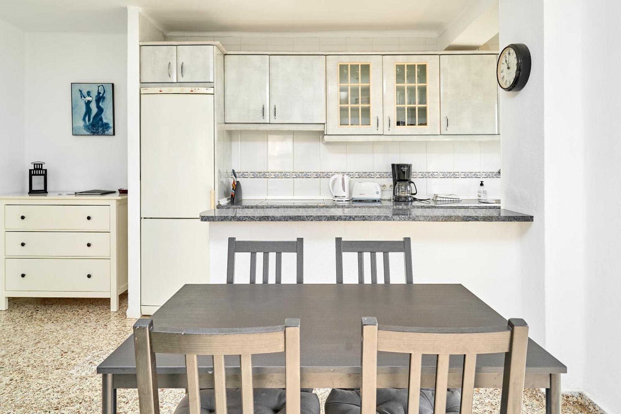 Bright And Spacious 2 Bed Apt Nerja Exterior photo