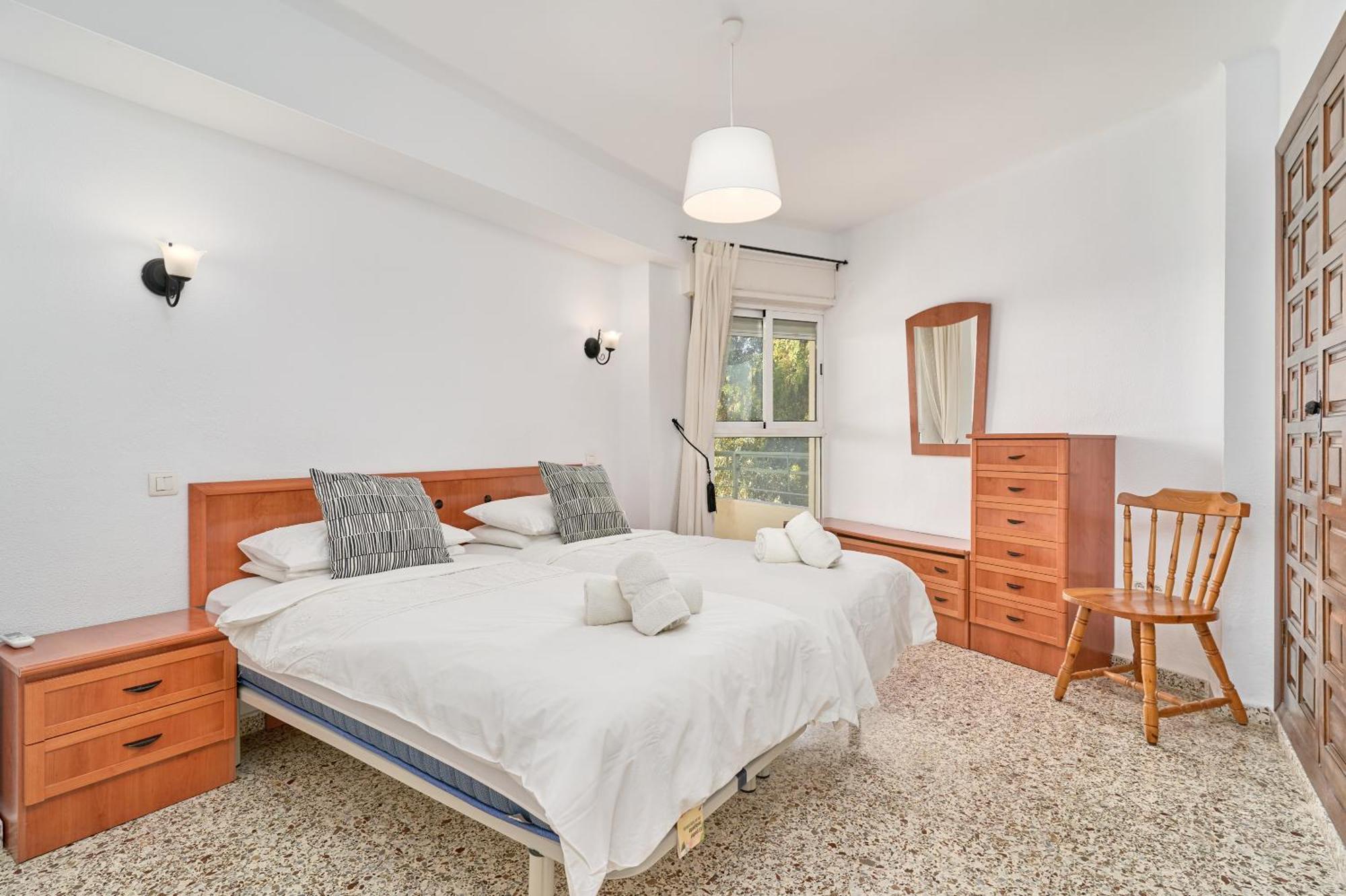 Bright And Spacious 2 Bed Apt Nerja Exterior photo